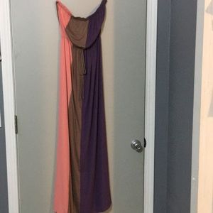 Multi color maxi dresss!